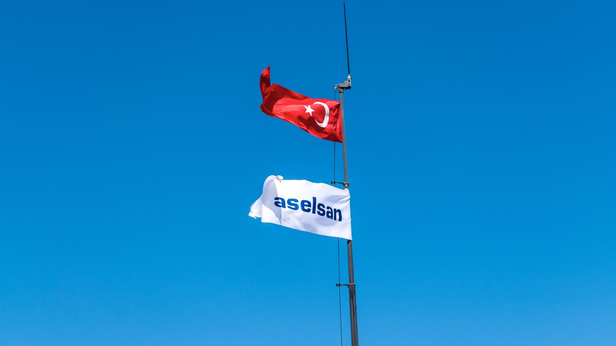 ASELSAN'dan 488,5 milyon euroluk hava savunma sistemi ihracatı