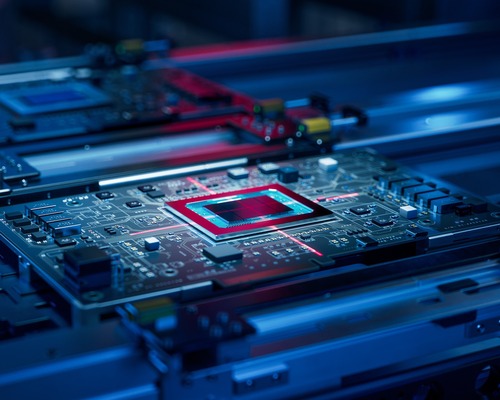 ASML siparişlerde beklentinin gerisinde kaldı: Trump'ın tarifeleri belirsizlik yarattı