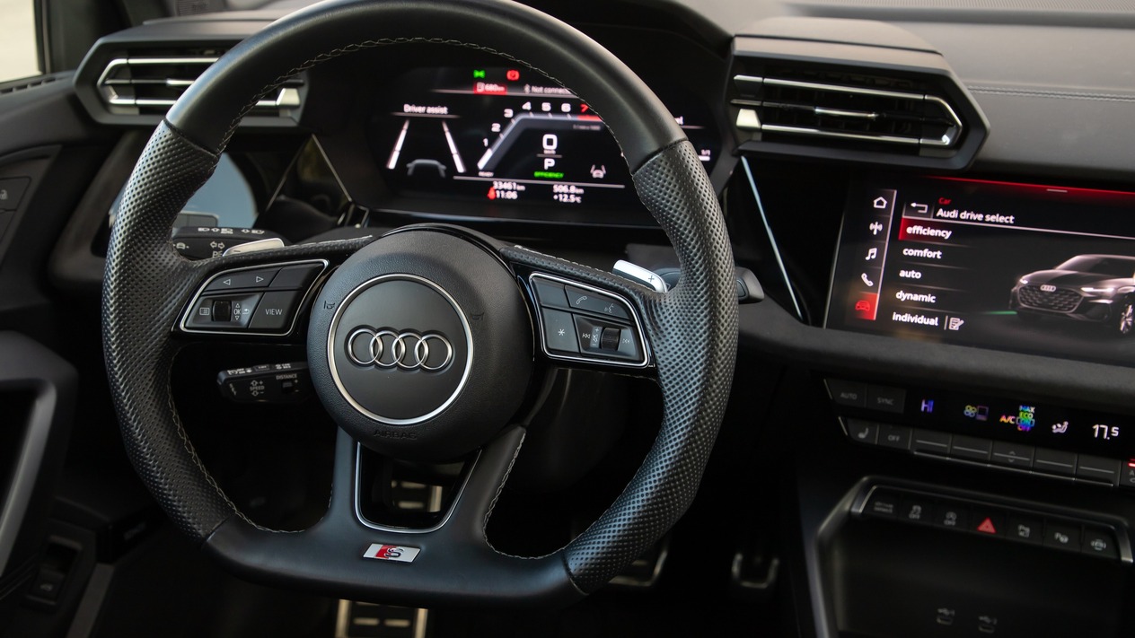 Audi'nin satışları üçüncü çeyrekte sert geriledi