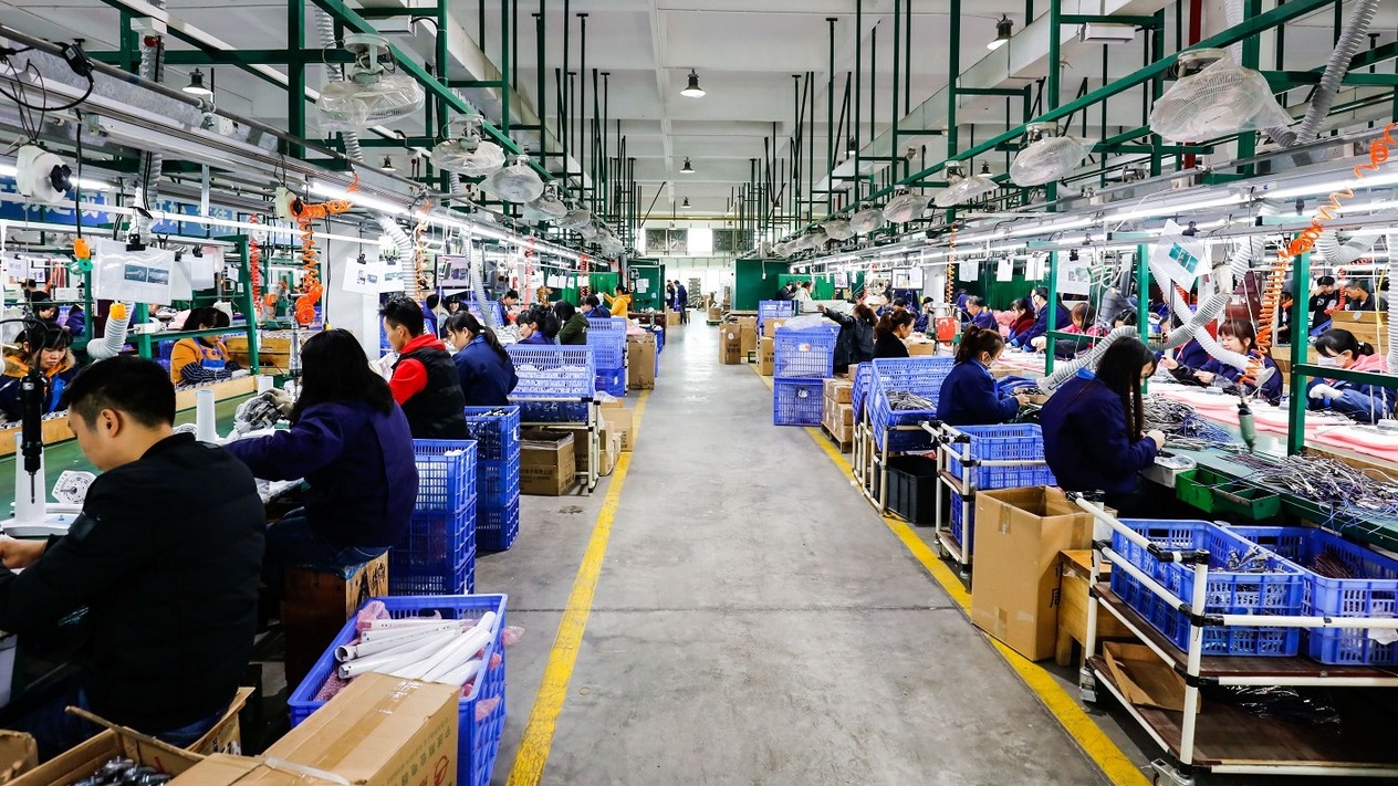 Avrupa Çin'den gelebilecek ucuz mal akınından korkuyor