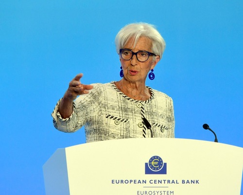 Avrupa'da ekonomistler küresel sahnede yükselme şansı görüyor