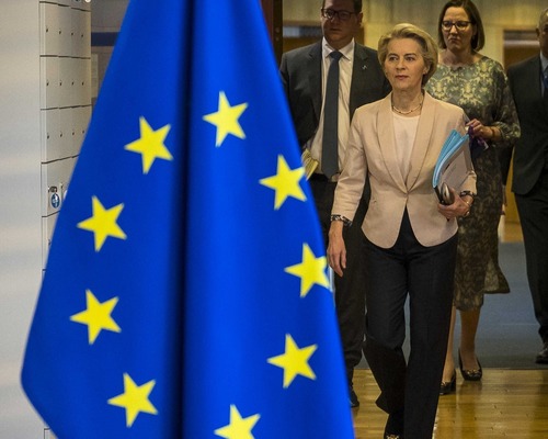 Avrupa nasıl Çin’le ABD’nin arasında kaldı?