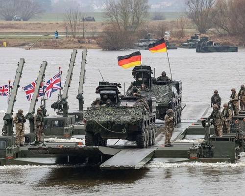 Avrupa'nın askeri gücü ABD desteği olmadan Rusya'ya nasıl karşı koyabilir?