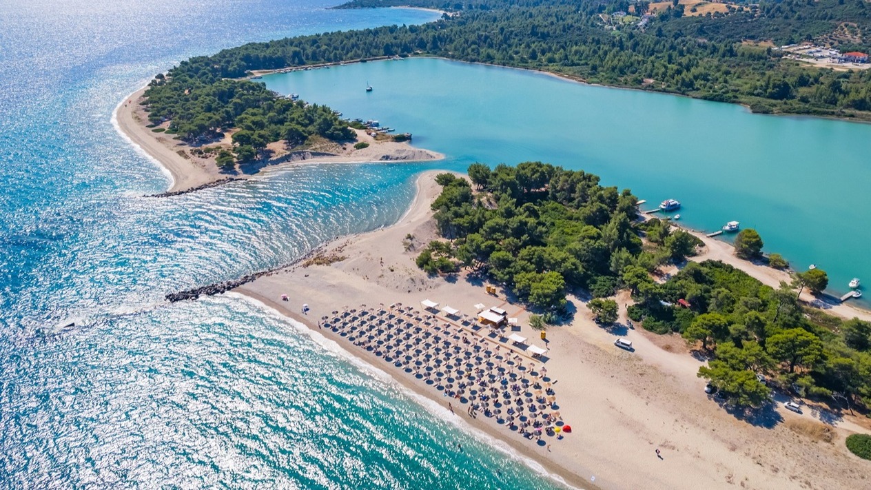 Avrupa'nın en güzel 10 plajı: Yunanistan 2025 listesinde zirvede