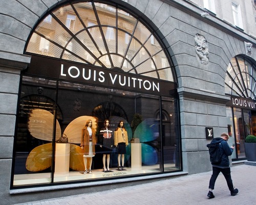 Avrupalı lüks markaların 350 milyar dolarlık kaybı