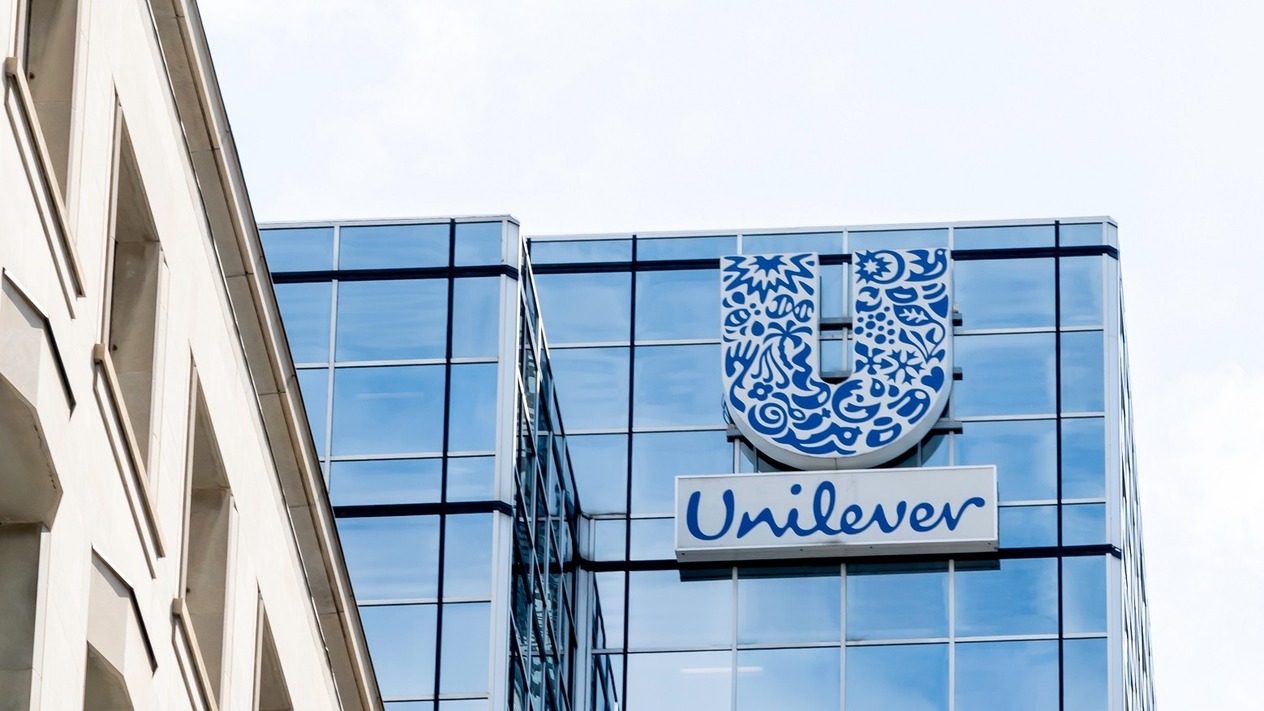 Avrupalı şirketler ABD'nin gümrük vergilerine uyum sağlıyor