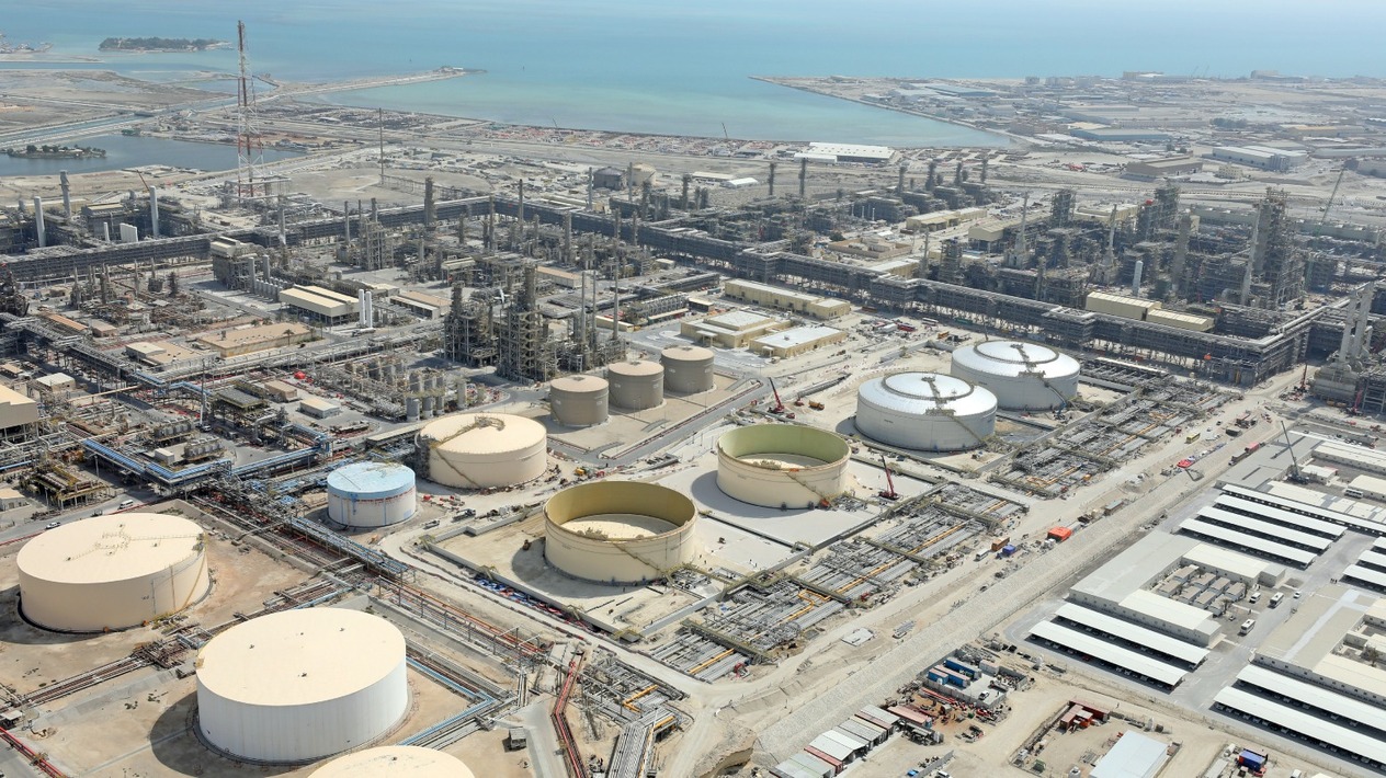 Bahreyn ulusal enerji şirketinden İran saldırıları sonrası mücbir sebep kararı