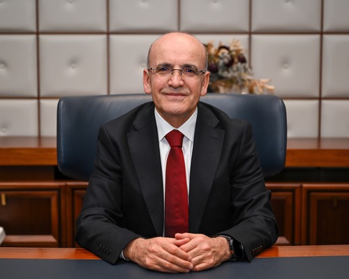 Bakan Şimşek Washington'da yatırım ve finans diplomasisine başlıyor