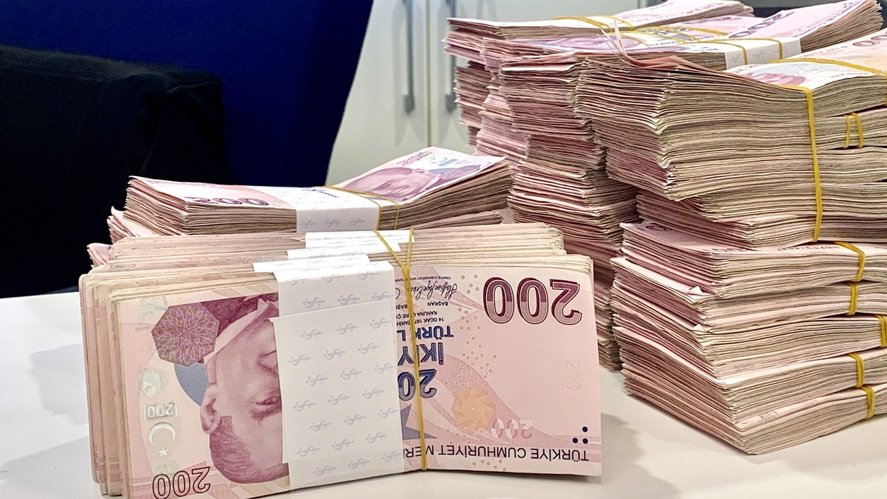 Bankacılık sektörünün mevduatı 23,8 trilyon lirayı aştı