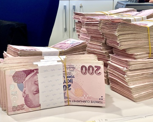 Bankacılık sektörünün mevduatı 23,8 trilyon lirayı aştı