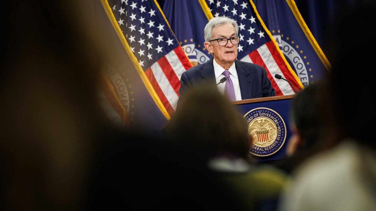 Bazı Fed yetkilileri faiz artışını savunuyor