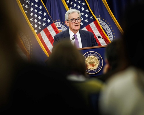 Bazı Fed yetkilileri faiz artışını savunuyor