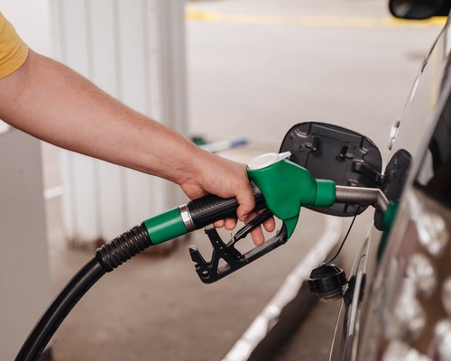 Motorinin ardından benzine de zam geldi