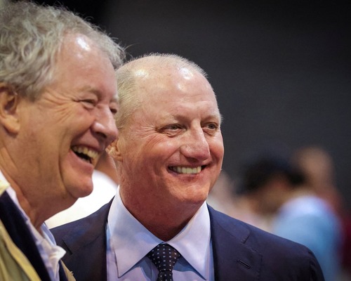 Berkshire Hathaway’in yeni CEO’su Greg Abel’in önündeki 358 milyar dolarlık soru