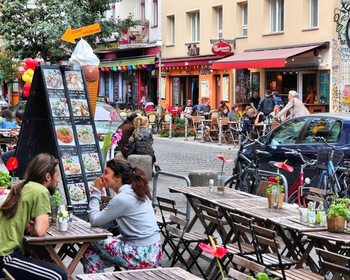 Berlin ‘Fakir ama seksi’ kent artık ruhunu geride bırakıyor