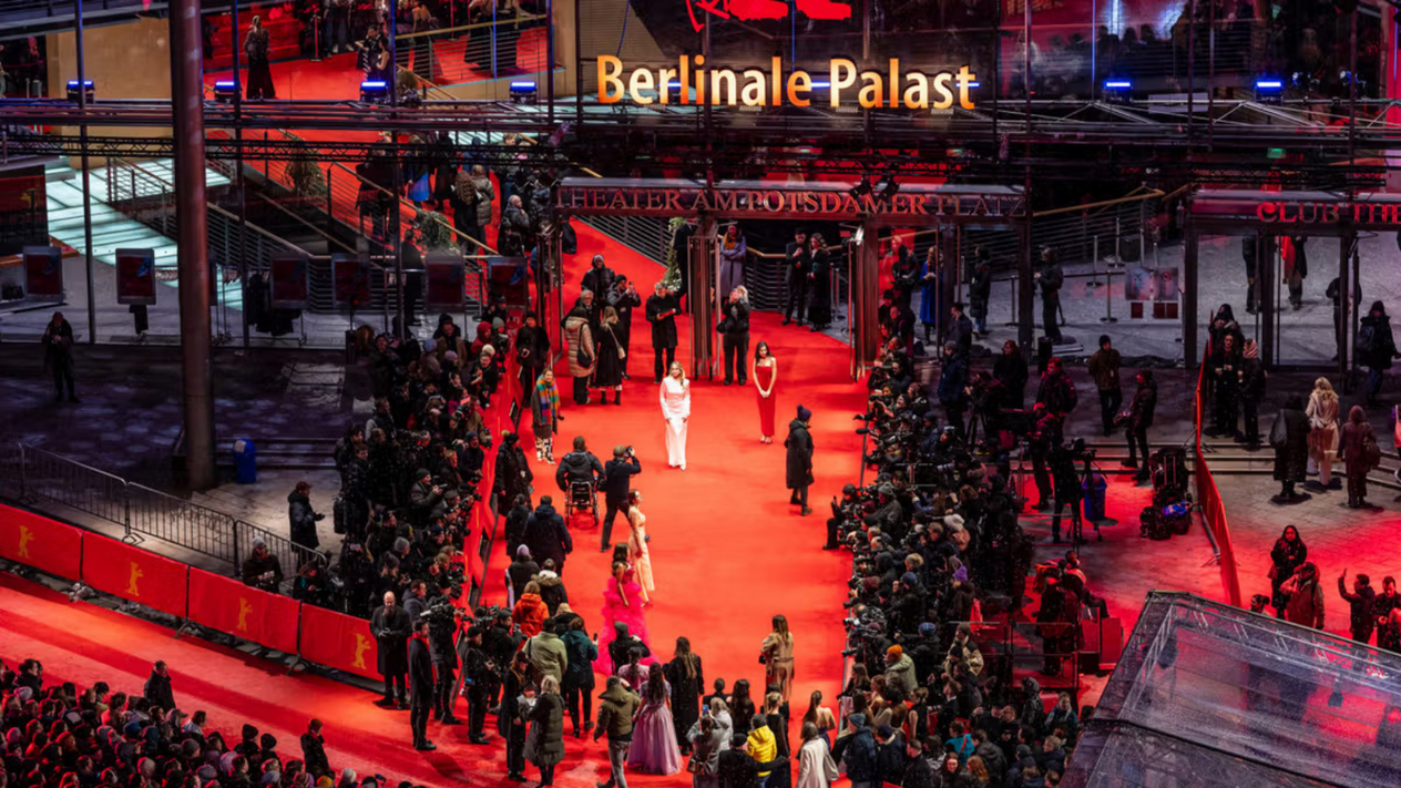 Berlinale’de kırmızı halı ile politik fay hattı arasında