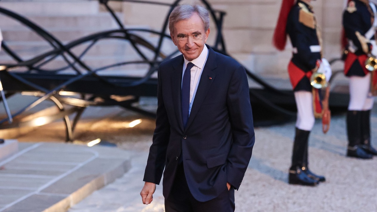 Bernard Arnault Forbes listesindeki tahtından hızla iniyor