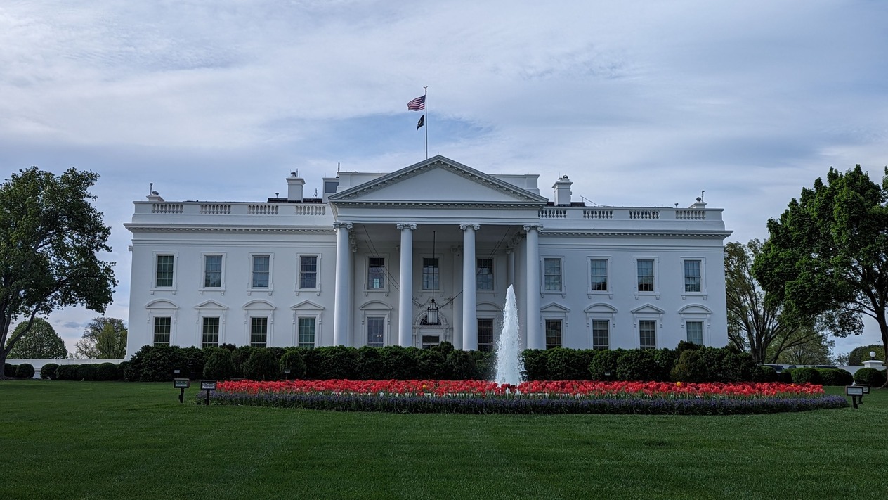 Beyaz Saray altın tarifelerine ilişkin karışıklığı giderecek