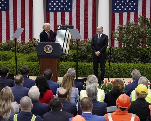  Beyaz Saray'ın ilk açıklandığı günden bu yana tarife kararlarında yaptığı 8 değişiklik
