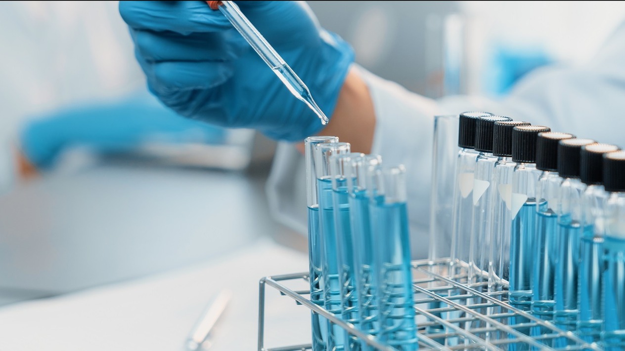 Bilim insanları Trump’ın tıbbi araştırmaları engellemesinden korkuyor