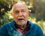 Gündüz Vassaf'ın Şimdiye Övgü'sü