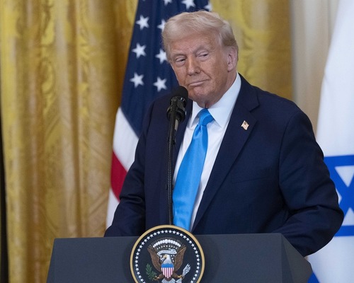 Birçok hükümet Trump'ın Gazze sözlerini kınadı