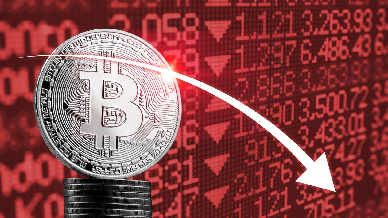 Bitcoin’de düşüş sürüyor: Fiyat 90 bin dolar seviyesine sıkıştı