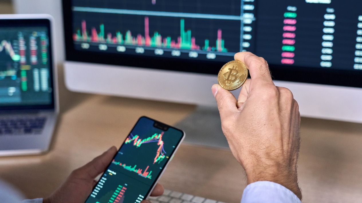 Bitcoin yatırımı yapan şirketlerin değeri 80 milyar dolar eridi