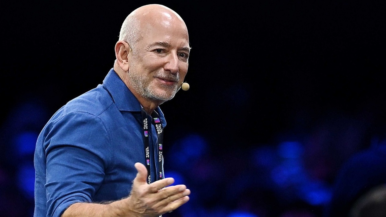 Blue Origin’in hükümet sözleşmeleri arttı: Jeff Bezos Trump’la arasını nasıl düzeltti?