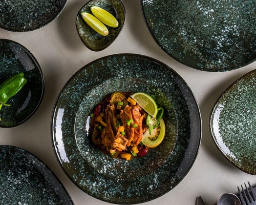 Bonna, Mısır ve Özbekistan’daki fabrikalarla Türk porselenini dünyaya yayacak