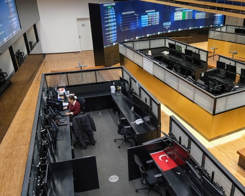 Borsa İstanbul günün ilk yarısında geriledi: Endeks yüzde 2,65 düştü