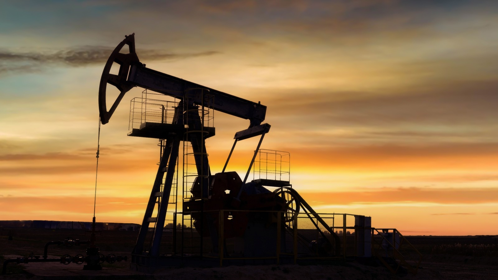 Brent petrol fiyatları ABD ve İran ateşkes haberiyle geriledi