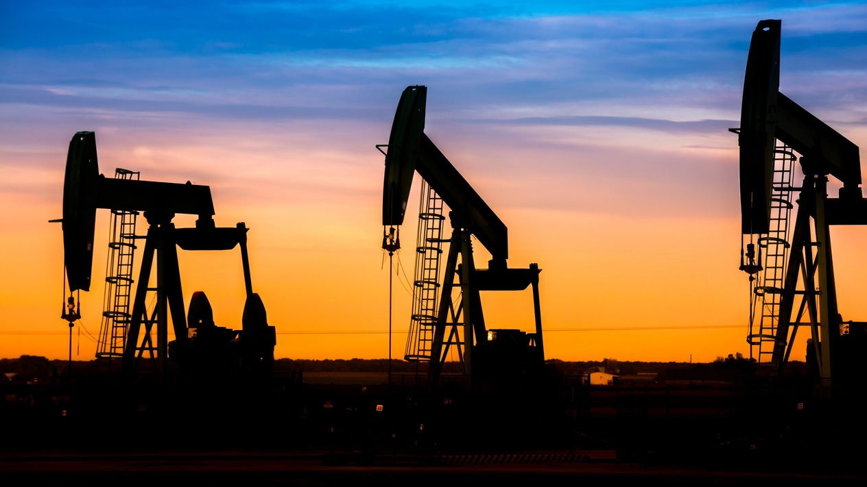 Brent petrol üç ayın en düşük seviyesinde