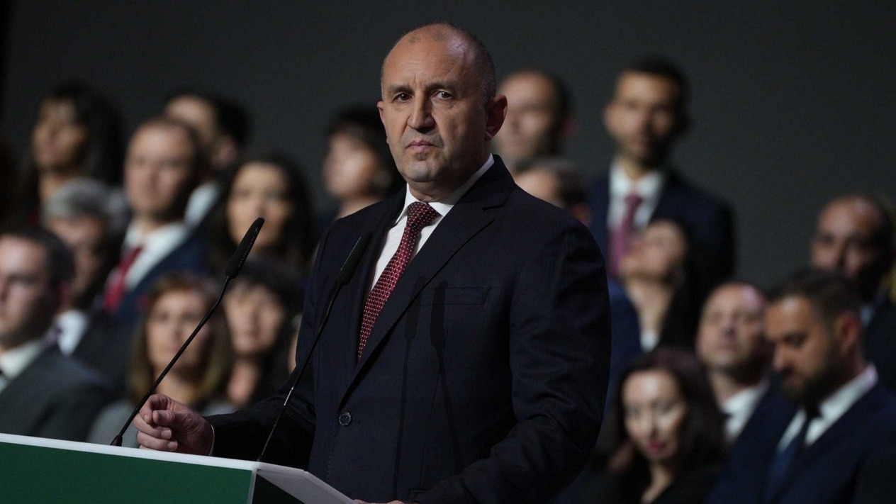 Bulgaristan’da eski Cumhurbaşkanı Rumen Radev’in seçim zaferi