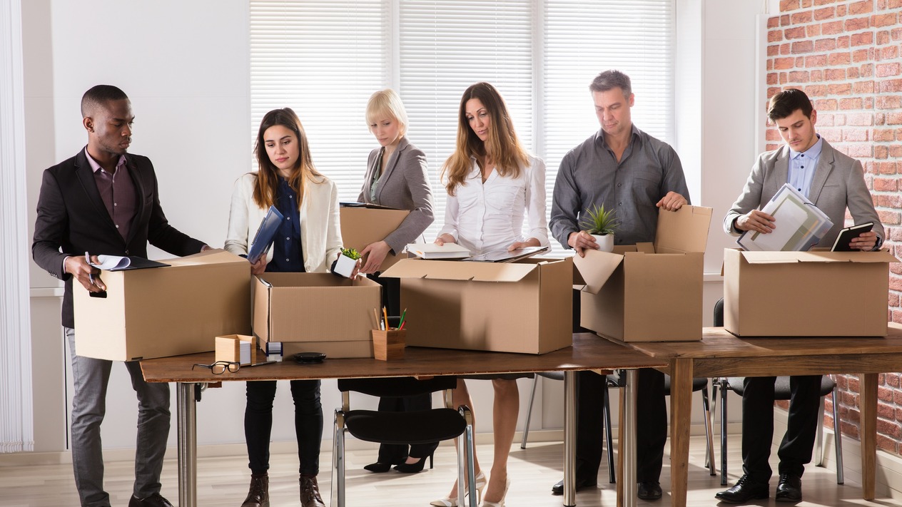 Büyük işten çıkarma dalgası