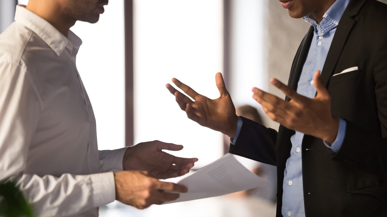 Büyük teknoloji şirketleri orta düzey yöneticilerden vazgeçiyor