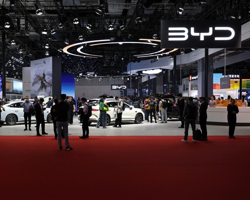 BYD’nin indirim hamlesi Çinli otomobil hisselerini sarstı