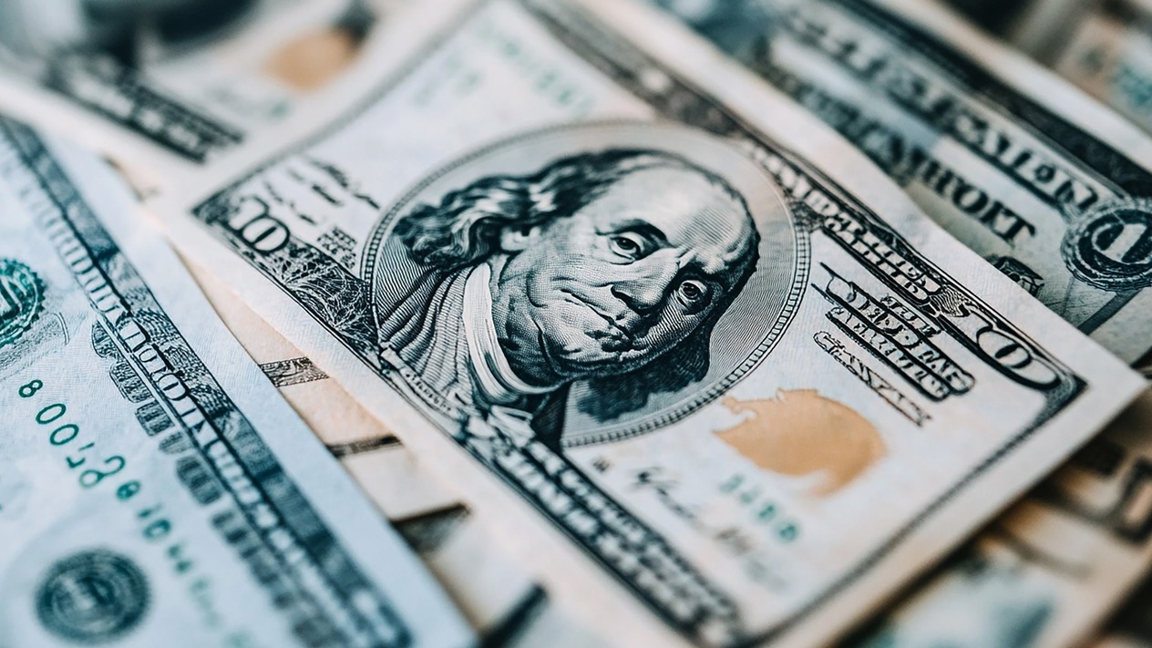 Cari denge ocak ayında beklentilerin üzerinde açık verdi