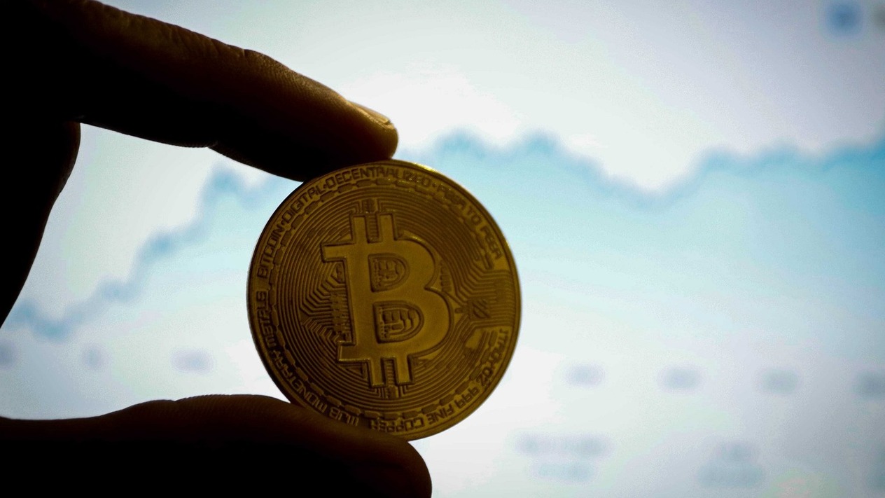 Çek Merkez Bankası rezervlerde Bitcoin olmasını değerlendiriyor