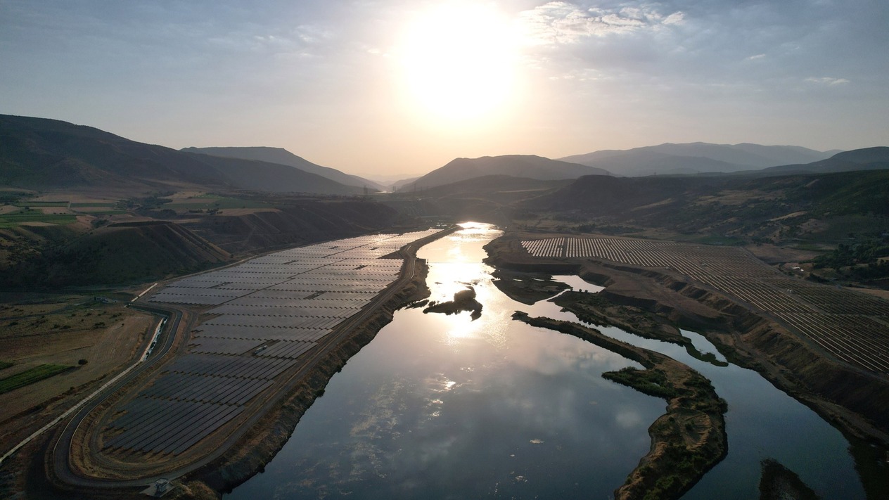 Cengiz Holding'in enerji yatırımlarına 64,5 milyon dolarlık yeşil finansman