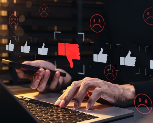 Çevrimiçi itibar krizine yanıt vermenin altı temel adımı