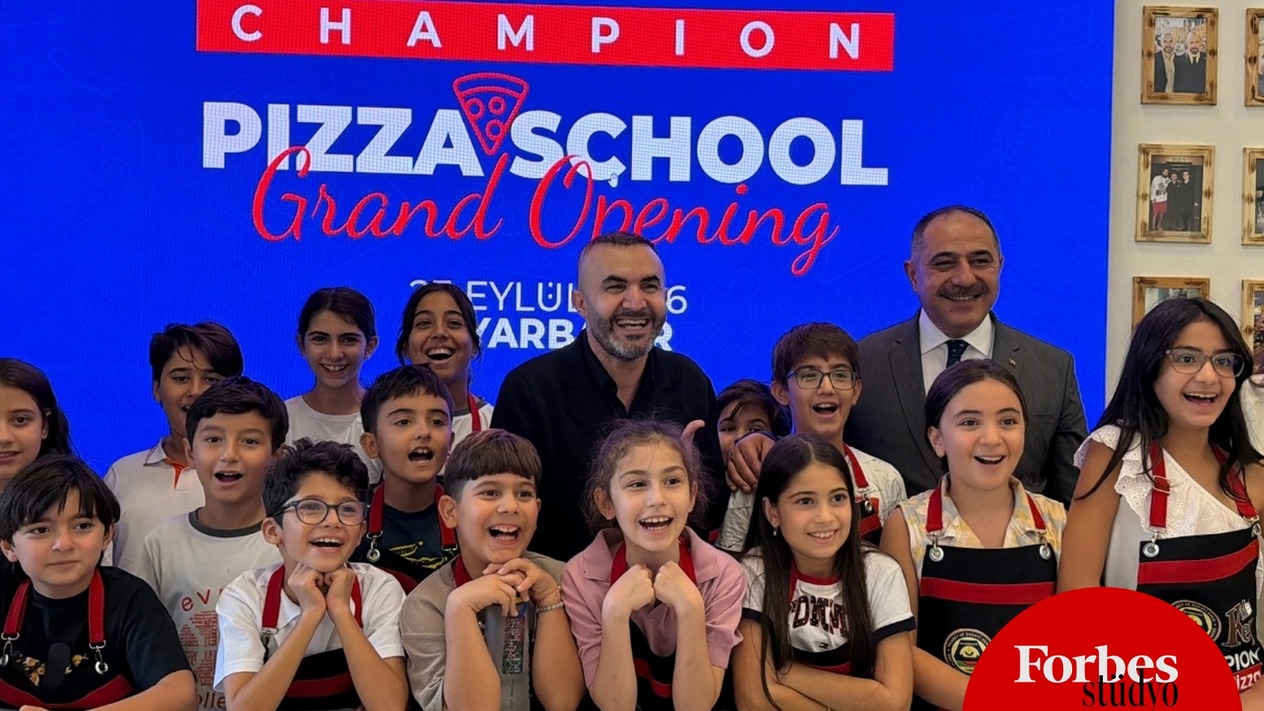 Champion Pizza Kurucusu Hakkı Akdeniz, Diyarbakır’da pizza okulunu hayata geçirdi