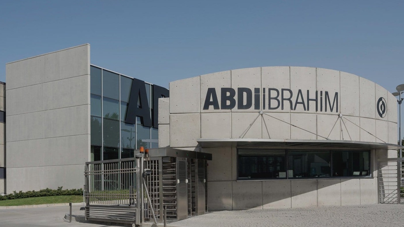 Chiesi ve Abdi İbrahim, stratejik iş birliğine imza attı