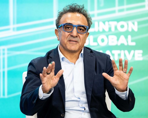 Chobani CEO'su Hamdi Ulukaya’dan ABD'ye uyarı: Gıda sistemi göçmen işçilere muhtaç