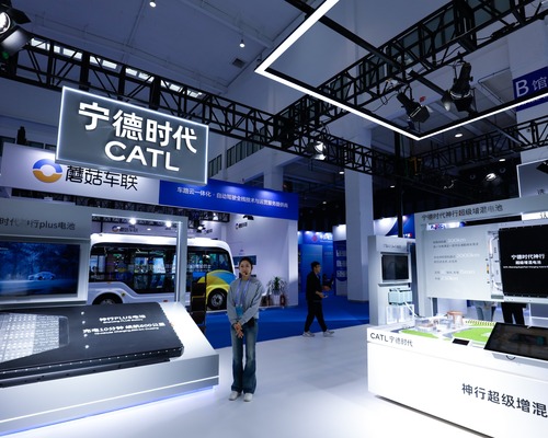 Çin batarya devleri savaşın gölgesinde 70 milyar dolar kazandı