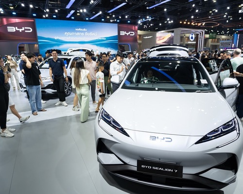 Çin elektrikli araç çılgınlığını neden durdurmaya çalışıyor?