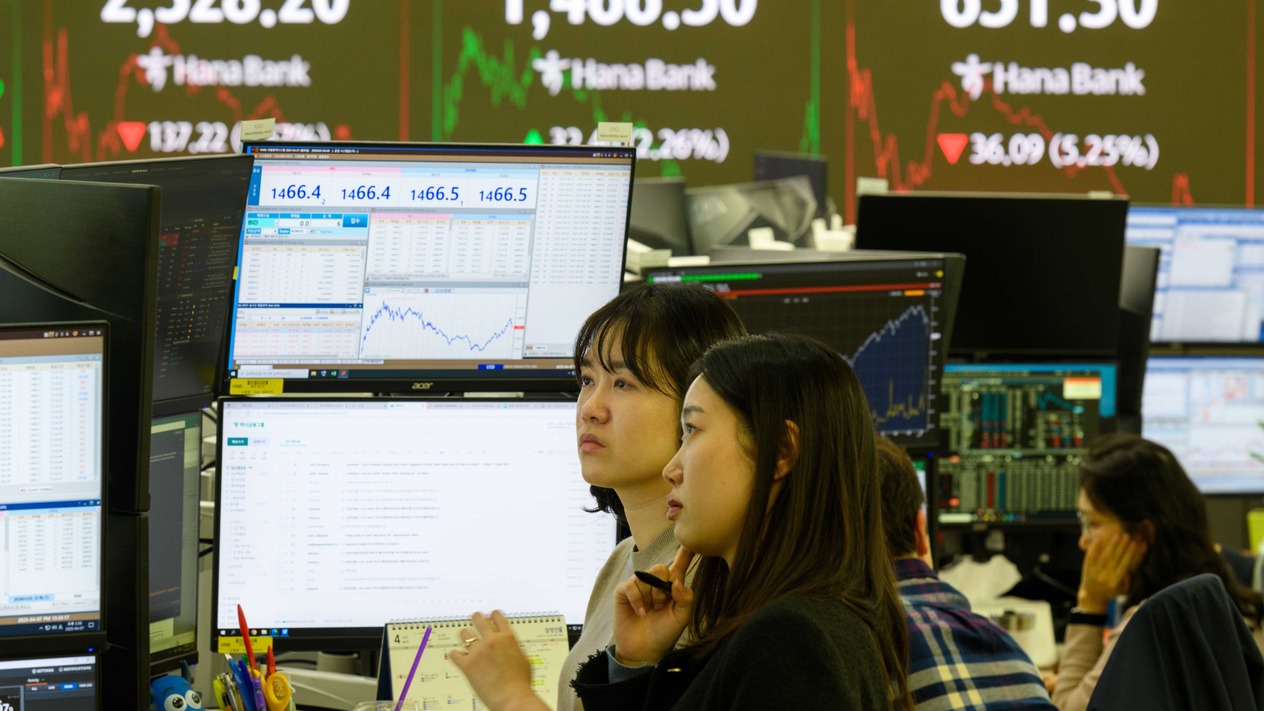 Çin emtia piyasalarını yabancı yatırımcılara açıyor