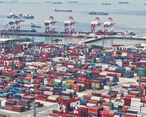 Çin'in ABD'ye ihracatı 2020'den bu yana en keskin düşüşü yaşadı