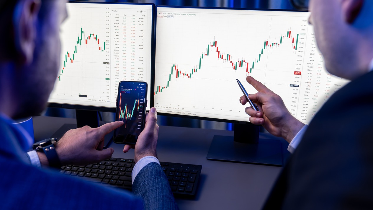 Çin teknoloji hisselerinde yapay zeka etkisi: DeepSeek sonrası yatırımcı ilgisi arttı