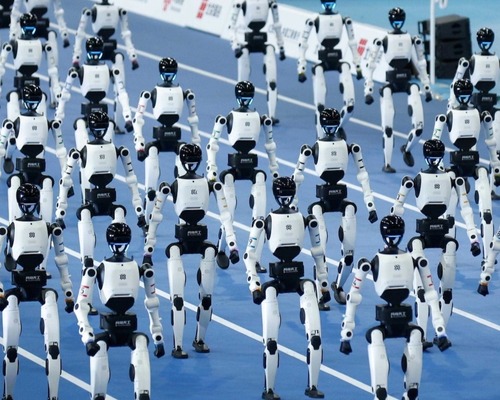 Çinli otomotiv devleri insansı robot yarışına giriyor